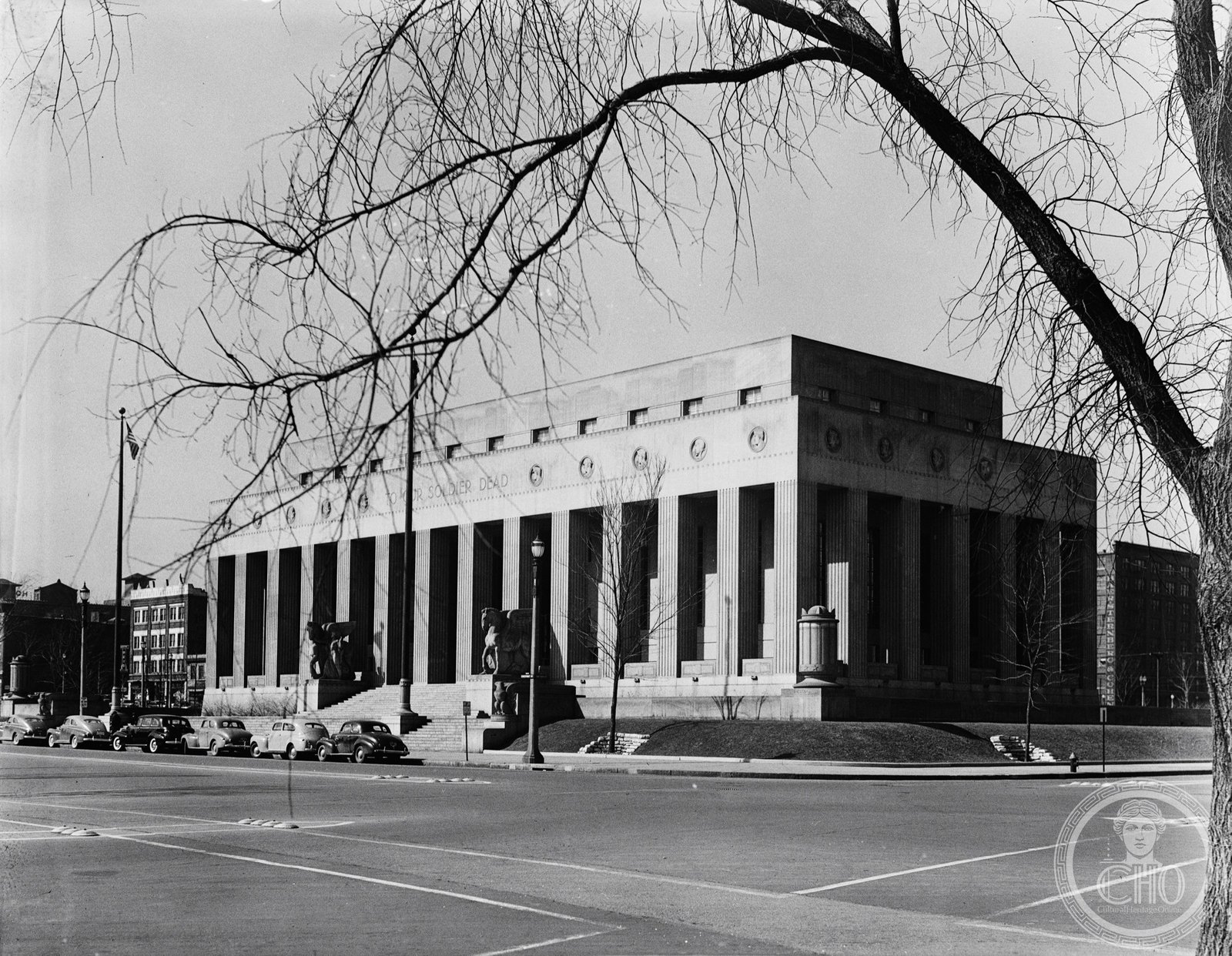 Soldiers Memorial Military Museum Art Deco limestone facade, Chestnut Street, St. Louis, Missouri, 1938