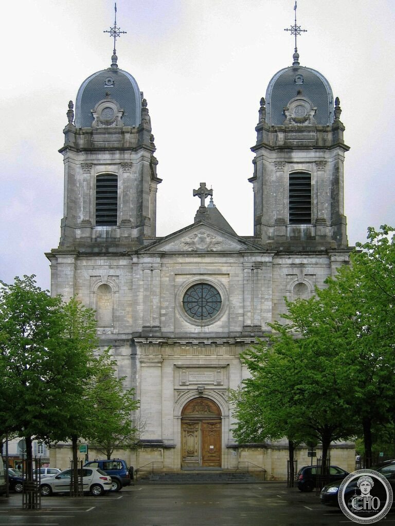 Exterior of Dax Cathedral (Cathédrale Notre-Dame), Nouvelle-Aquitaine, France, rebuilt in classical style 1656-1719 after the medieval Gothic cathedral collapsed in 1646, preserving only the 14th-century Portail des Apôtres