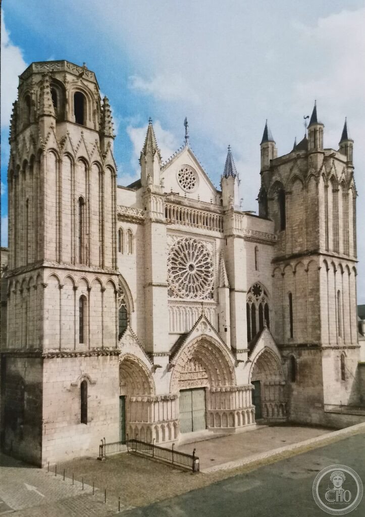 West facade of Poitiers Cathedral (Cathédrale Saint-Pierre), Poitou, France, Plantagenet Gothic, with a monumental Crucifixion window donated by Eleanor of Aquitaine