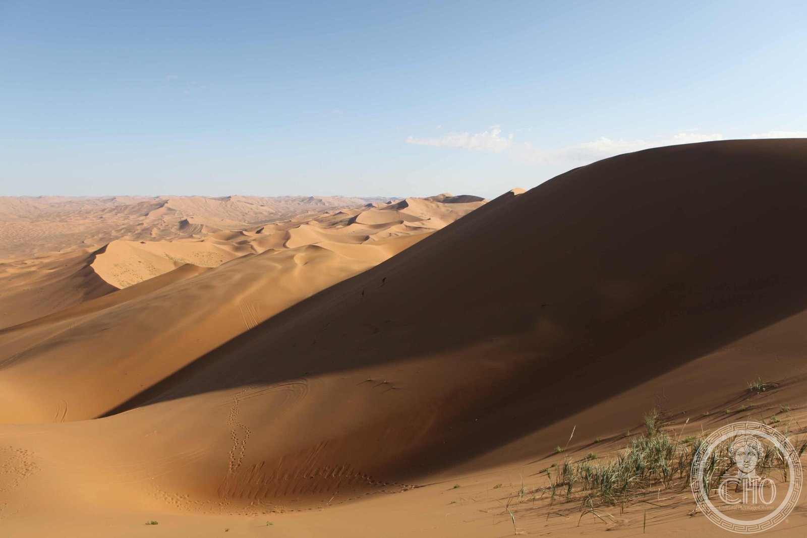 Badain Jaran Desert — view Badain Jaran Desert — view