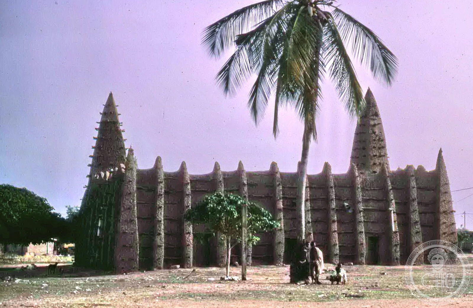 Sudanese style mosques in northern Côte d'Ivoire — view Sudanese style mosques in northern Côte d'Ivoire — view