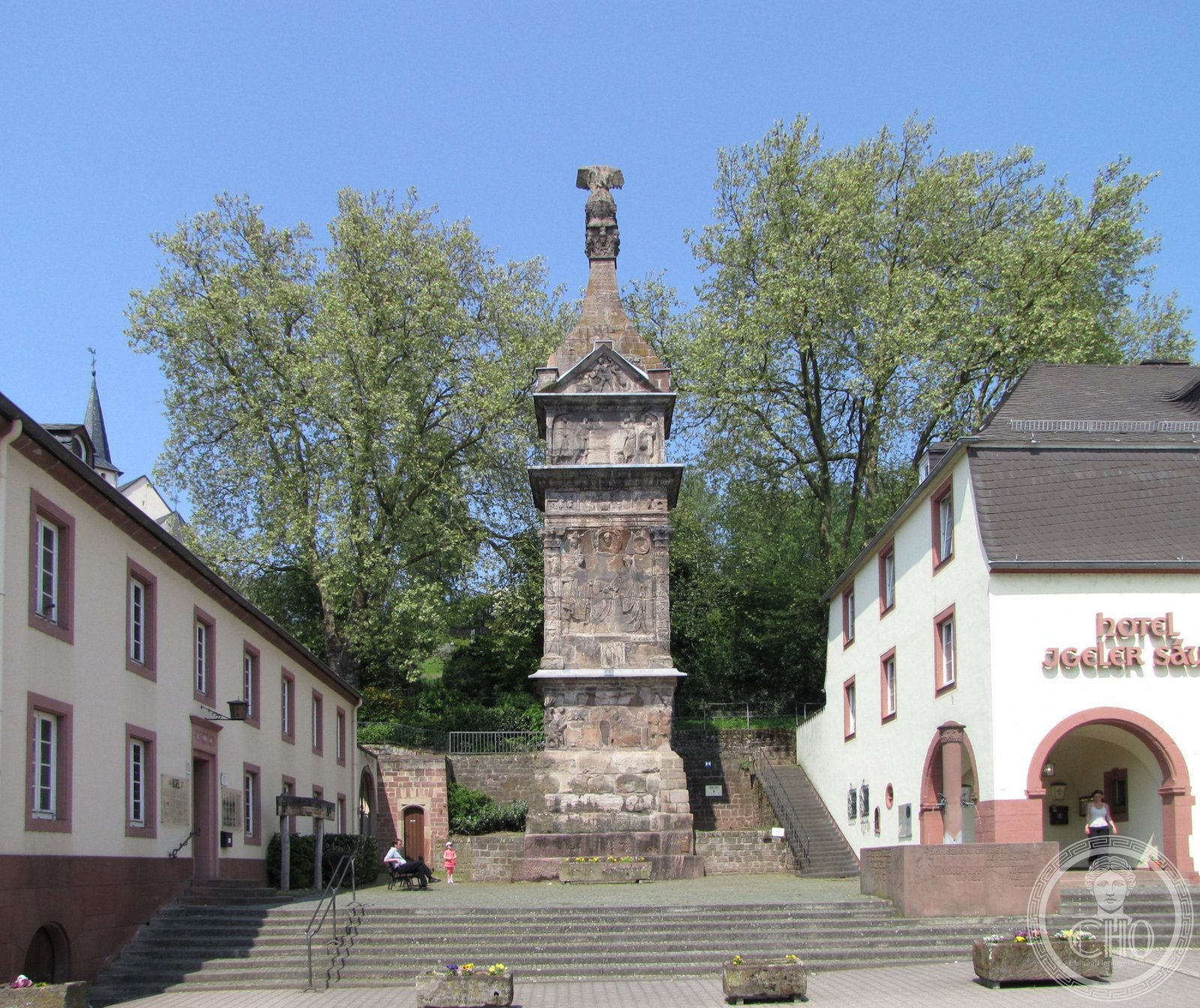 Igel Column — view Igel Column — view