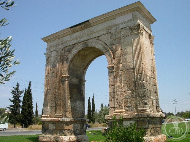Arc de Berà — view Arc de Berà — view