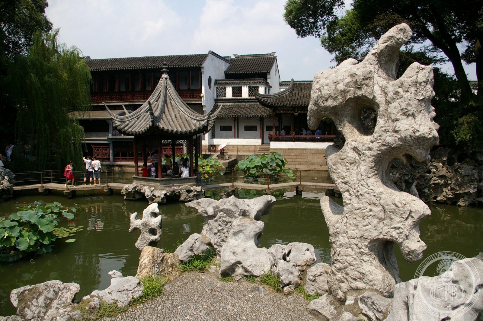 Lion Grove Garden — view Lion Grove Garden — view
