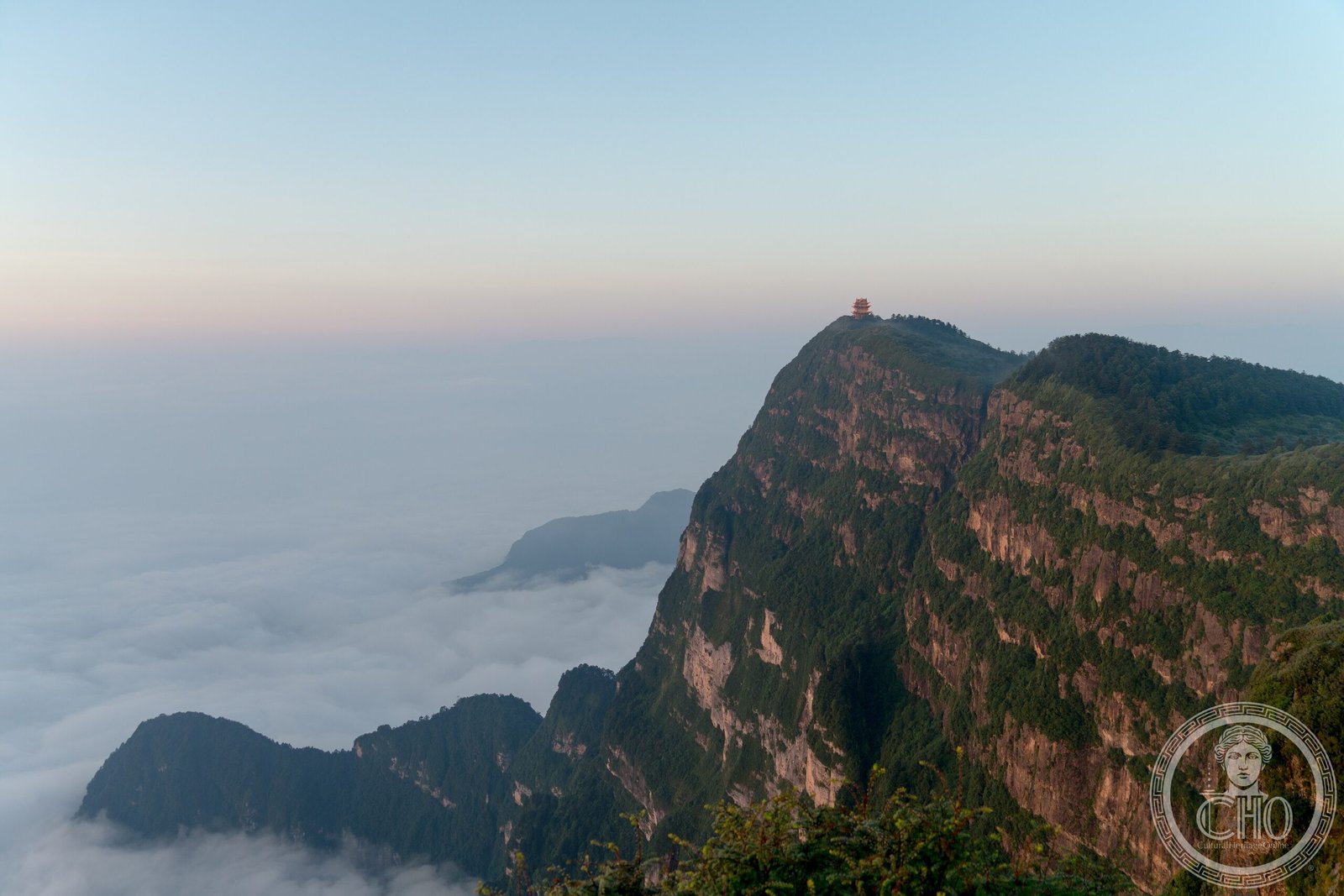 Mount Emei — view Mount Emei — view