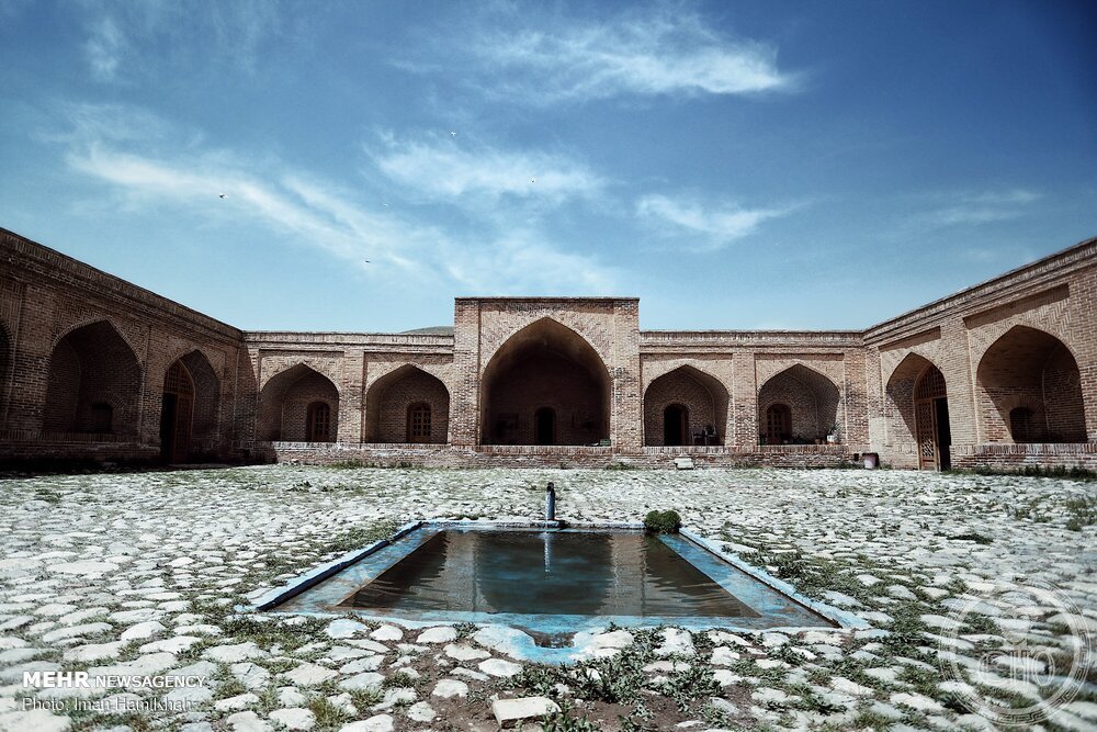Shah Abbasi Caravanserai, Farasfaj — view Shah Abbasi Caravanserai, Farasfaj — view