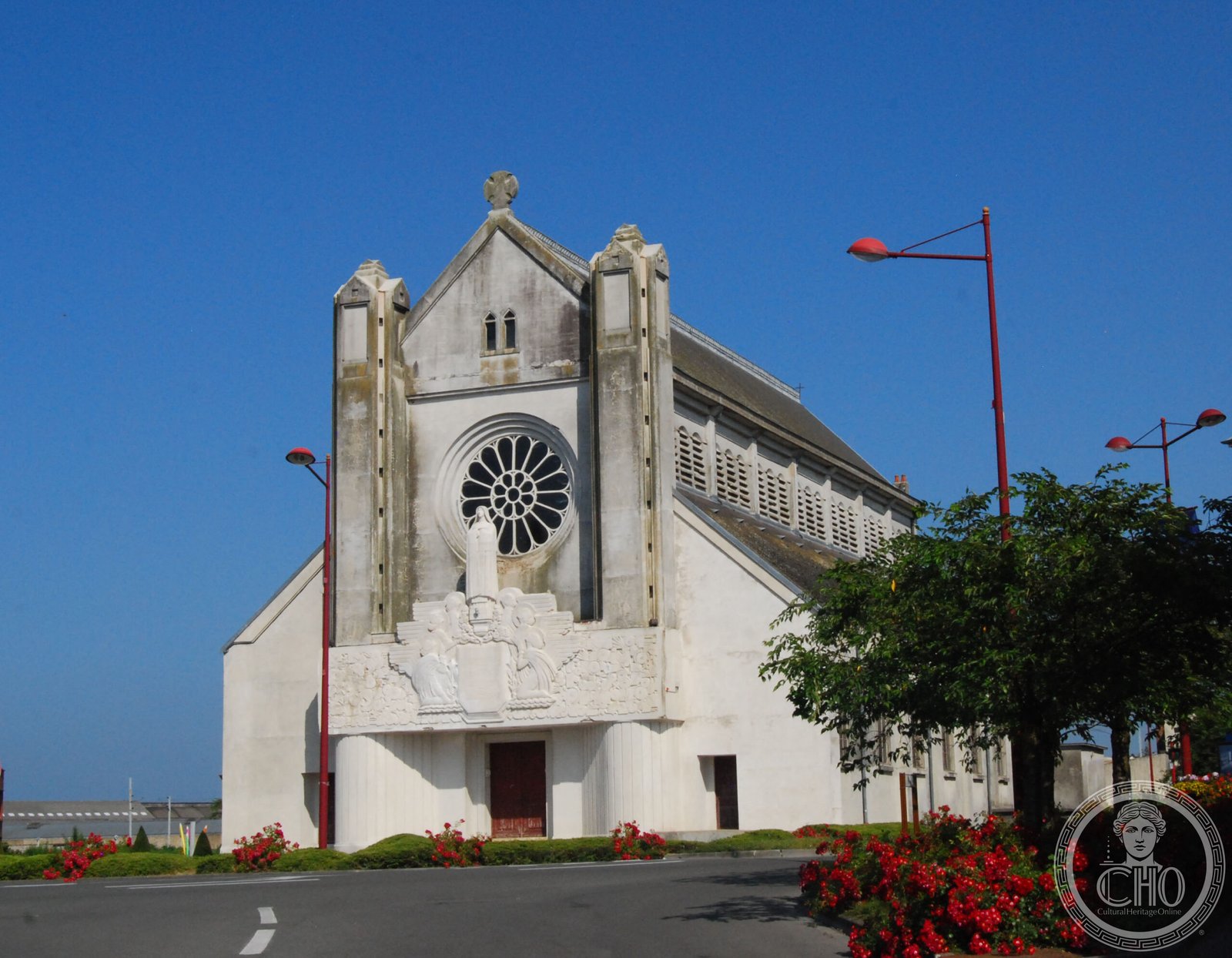 Sainte-Thérèse-de-l'Enfant-Jésus, Hirson — view Sainte-Thérèse-de-l'Enfant-Jésus, Hirson — view