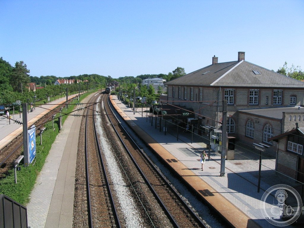 Rungsted Kyst railway station — view Rungsted Kyst railway station — view