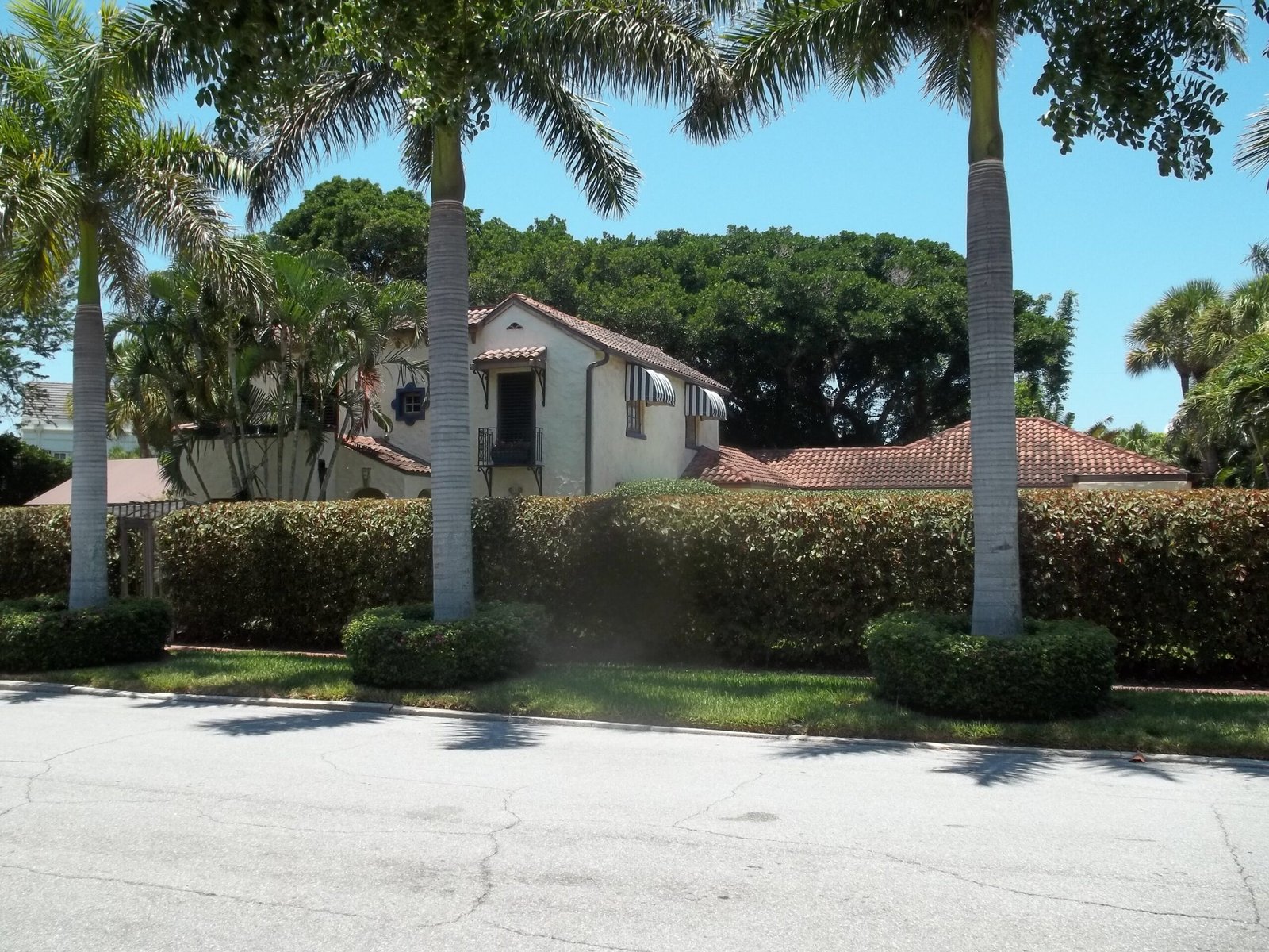 House at 507 Jackson Drive — view House at 507 Jackson Drive — view