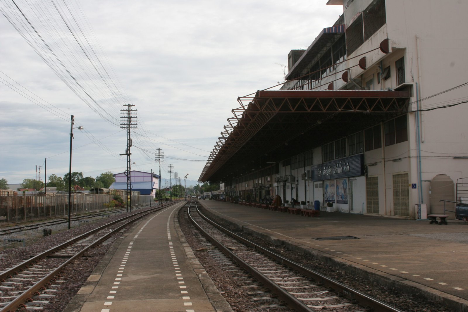 Uttaradit railway station — view Uttaradit railway station — view