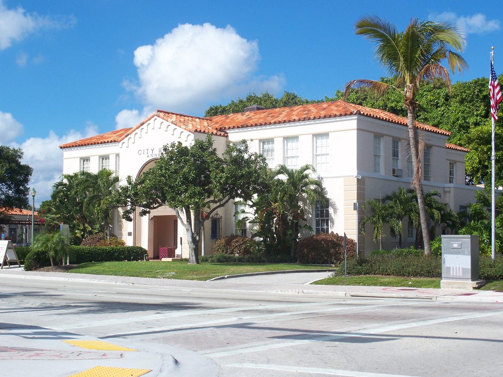 Old Lake Worth City Hall — view Old Lake Worth City Hall — view