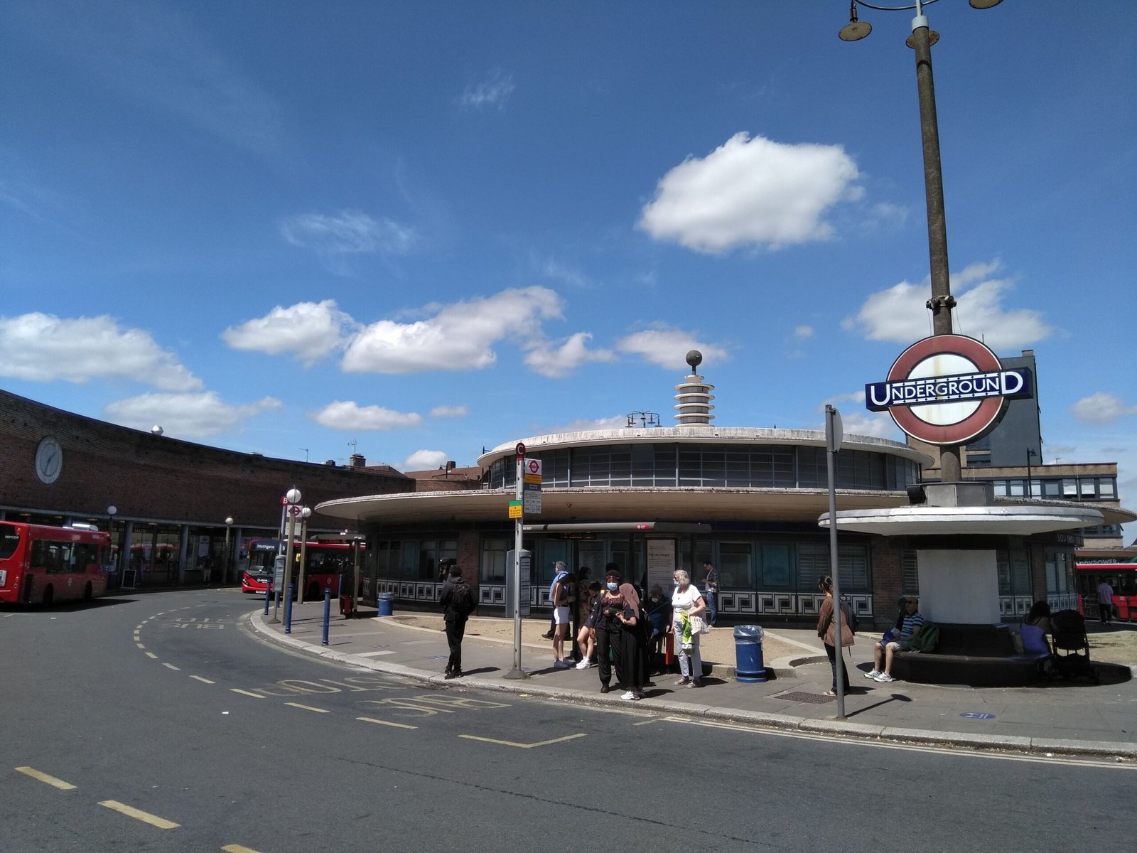 Southgate tube station — view Southgate tube station — view