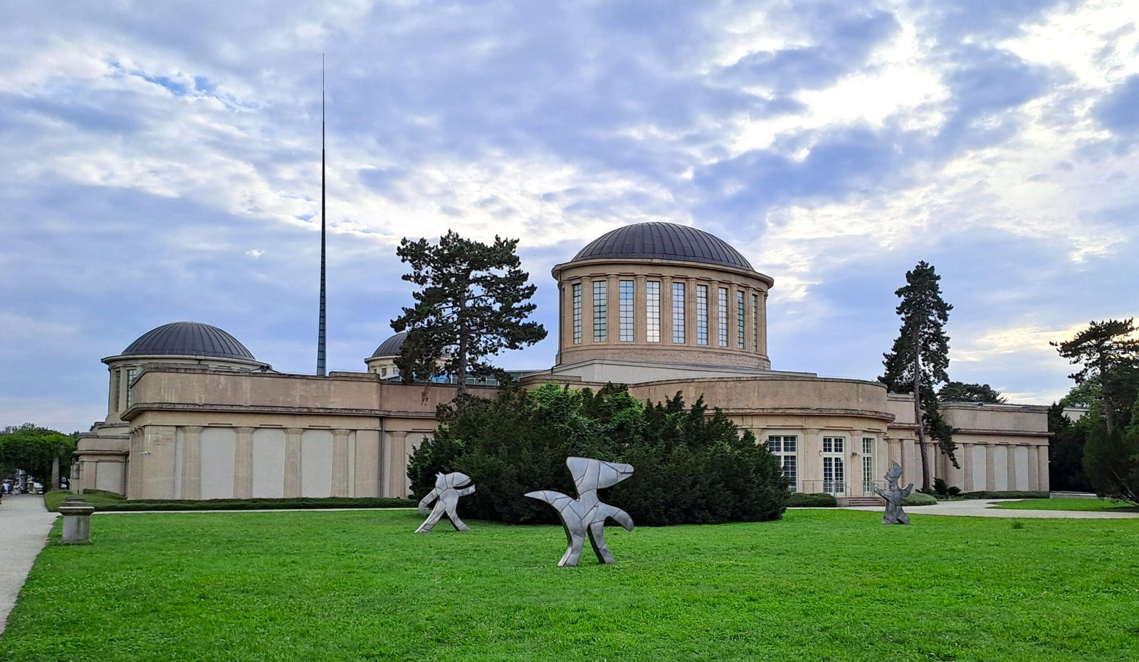 Four Domes Pavilion — view Four Domes Pavilion — view