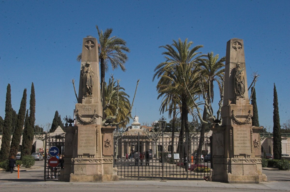 Poblenou Cemetery — view Poblenou Cemetery — view