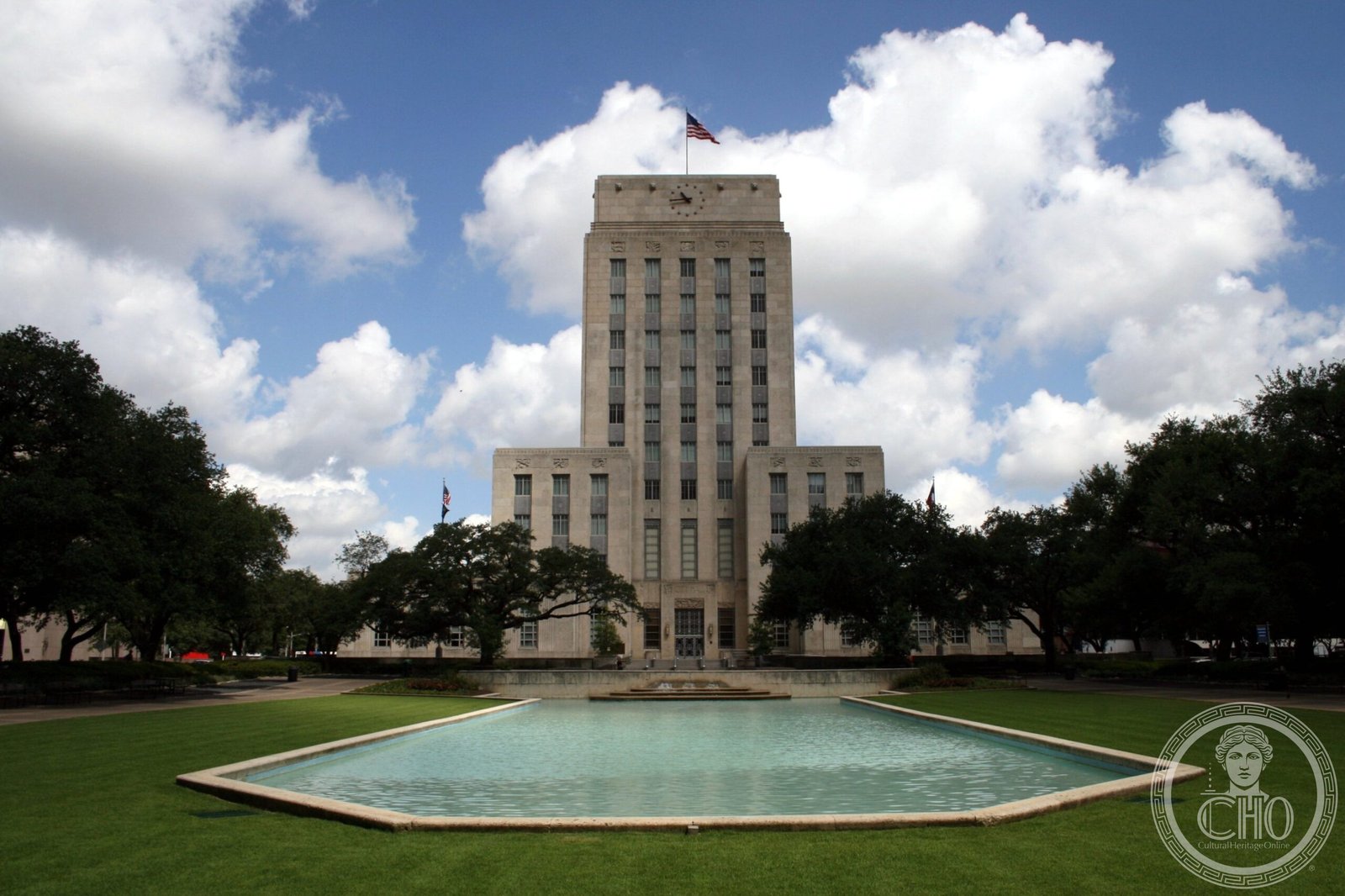 Houston City Hall and Reflection Pool — Art Deco municipal building at 901 Bagby Street, Houston, Texas, 1939, Joseph Finger architect