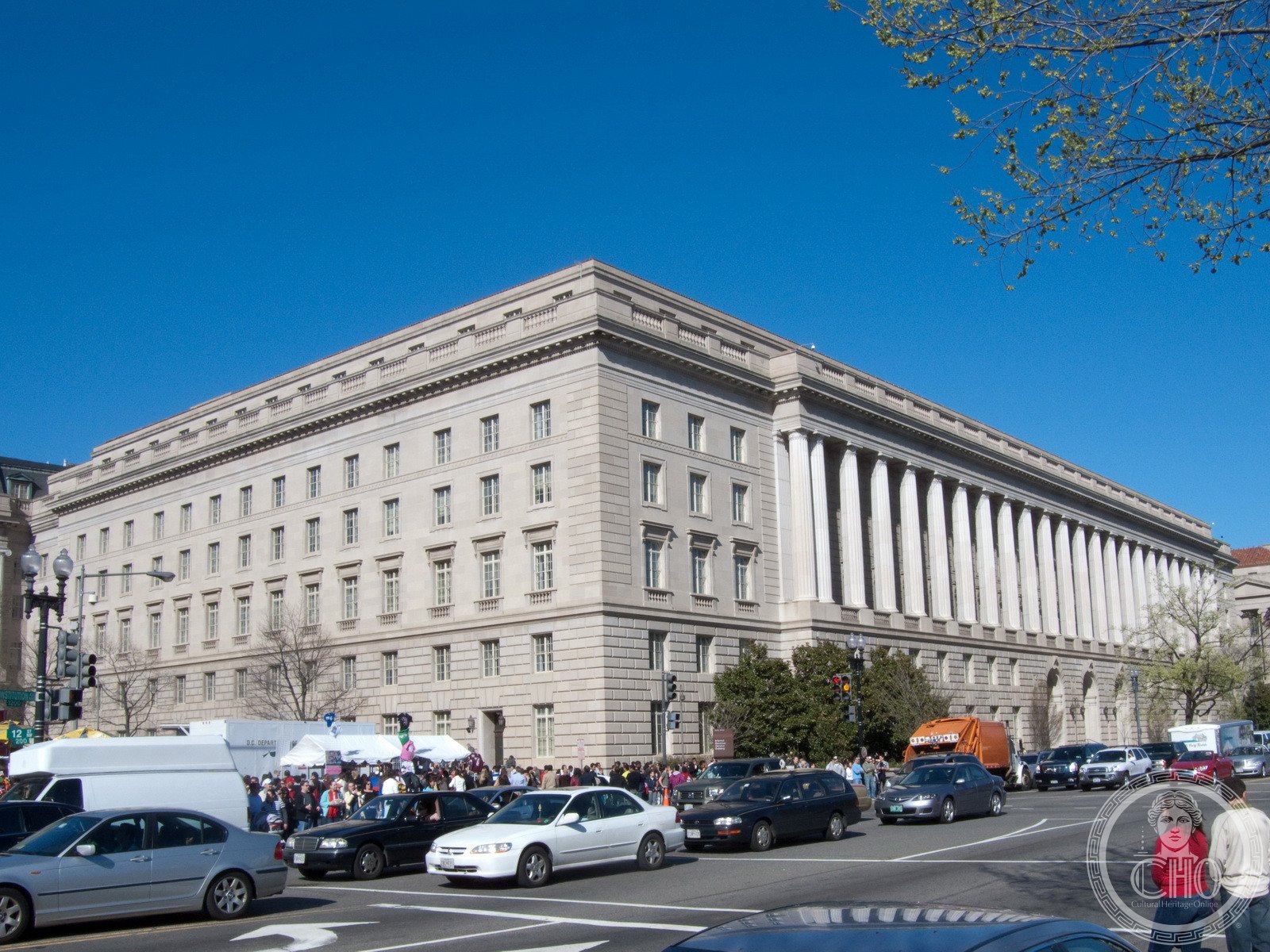Internal Revenue Service Building at 1111 Constitution Avenue NW, Washington DC — Classical Moderne Federal Triangle building, 1935, limestone facade