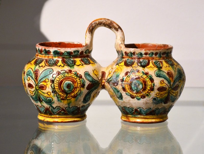 Kosiv painted ceramics — Kosiv