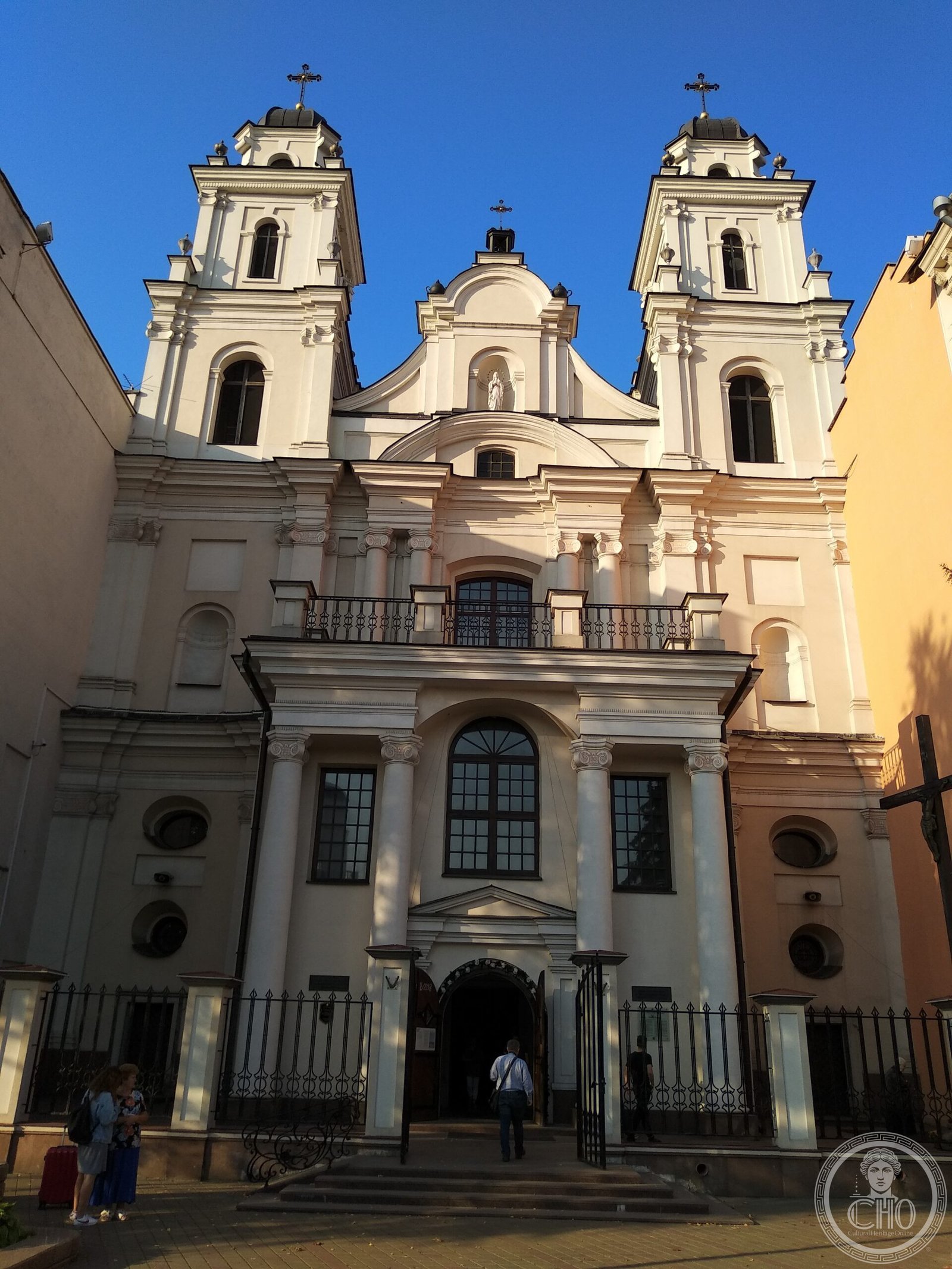 Cathedral of the Holy Name of the Blessed Virgin Mary in Minsk, Belarus, a twin-tower Baroque facade with a statue of the Virgin Mary in the central niche