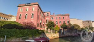Red palazzo ai Tolentini, Venice — south view with oleanders