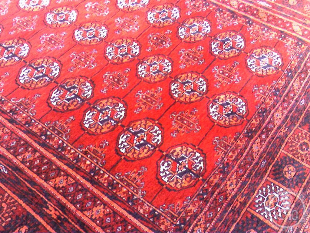Turkmen carpet weaving — Ashgabat