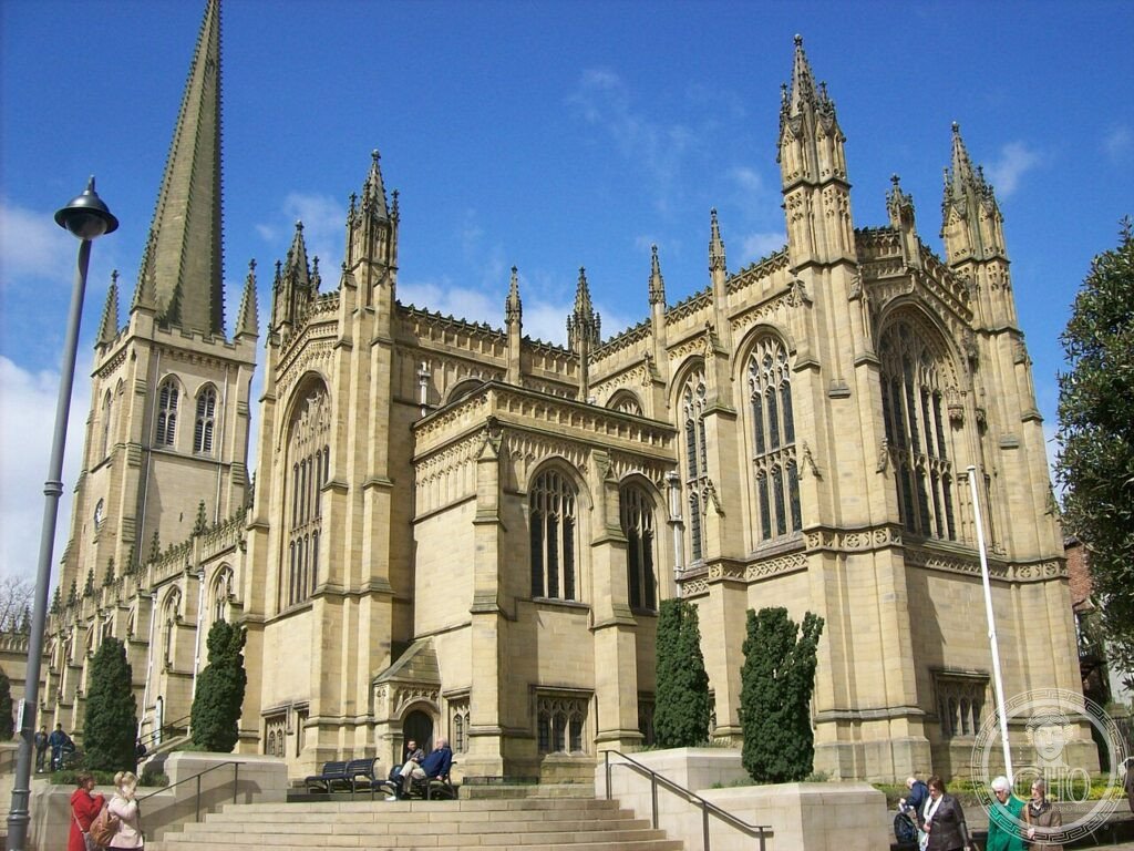 Vista est della Cattedrale di Wakefield con la guglia perpendicolare gotica, la piu alta dello Yorkshire