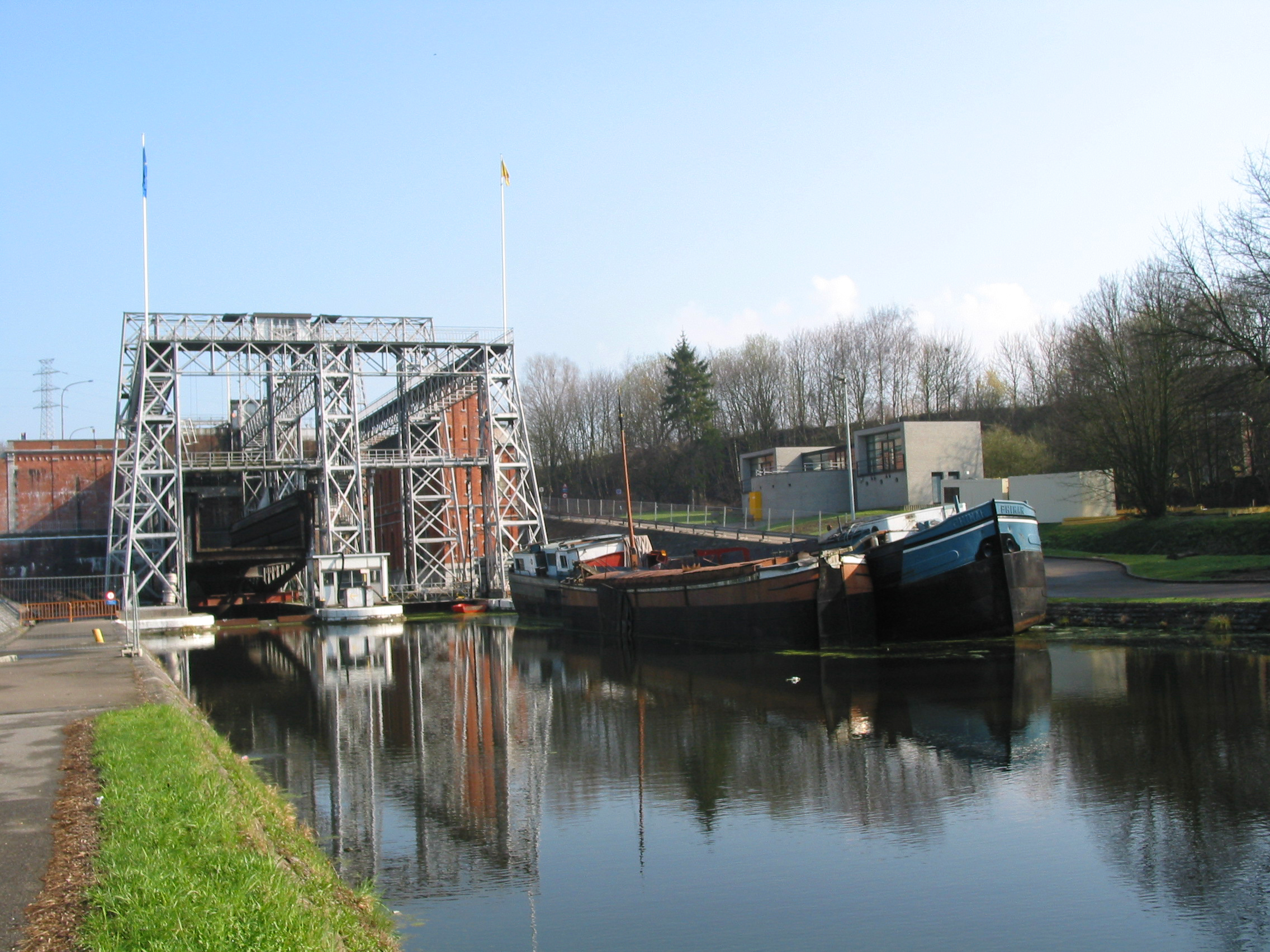 Boat Lifts on the Canal du Centre — view
