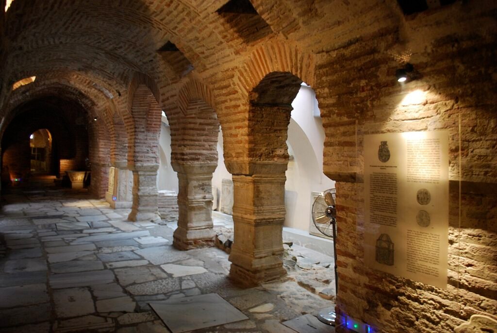 UNESCO World Heritage Sites Near Thessaloniki: Byzantine Monuments, Vergina’s Royal Tombs and Mount Athos