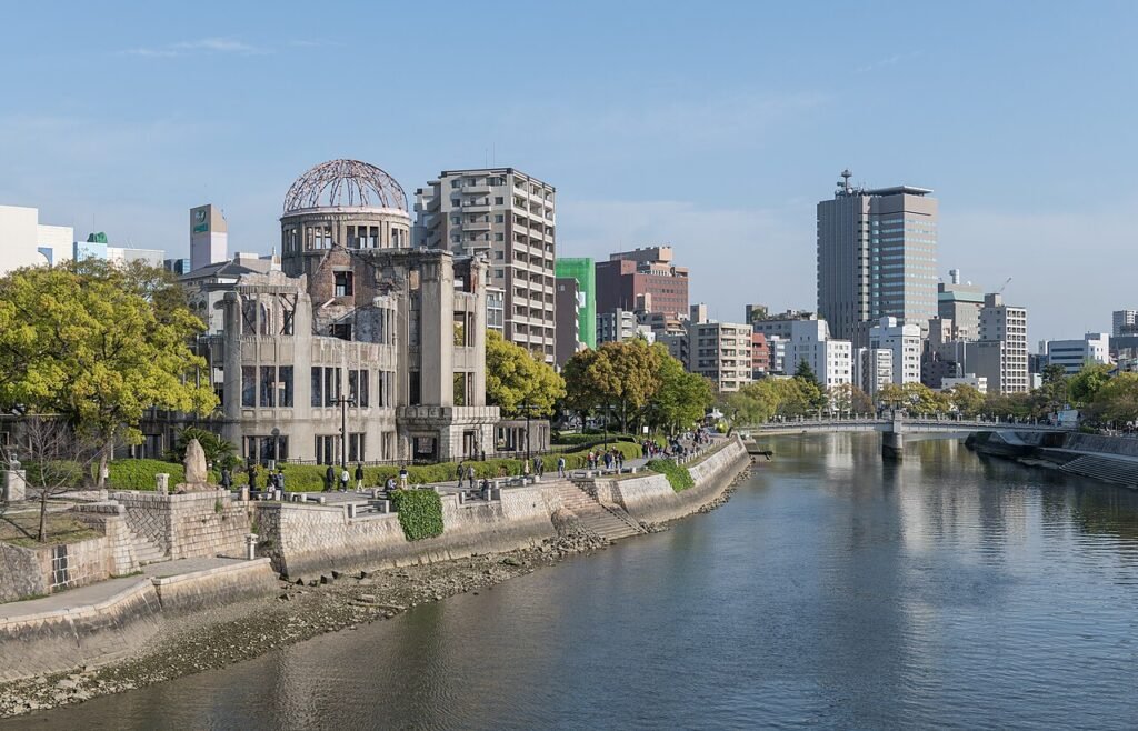 UNESCO World Heritage Sites Near Hiroshima: the Peace Memorial, Miyajima and Himeji Castle UNESCO World Heritage Sites Near Hiroshima: the Peace Memorial, Miyajima and Himeji Castle