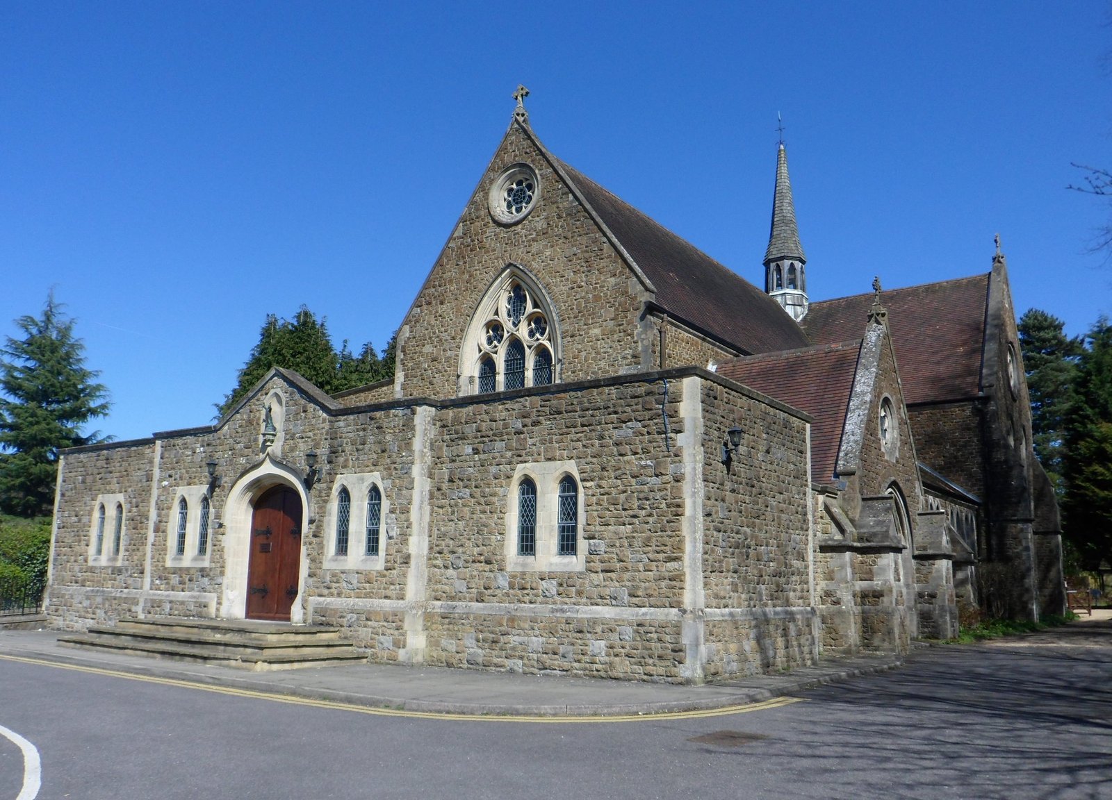 Sacred Heart Church, Caterham — view