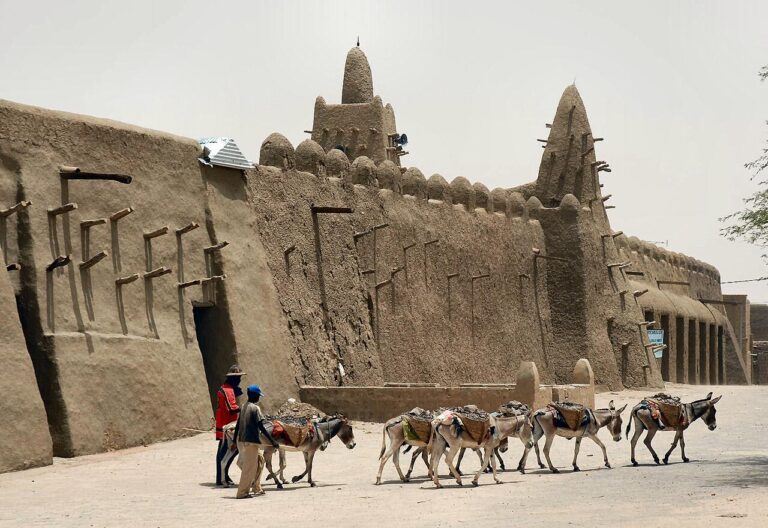UNESCO World Heritage Sites Near Timbuktu: Mansa Musa’s Gold-Financed Mosque of 1327, the 300,000 Manuscripts Saved From Jihadists in 2012 and the University That Taught Astronomy and Medicine in the 15th Century