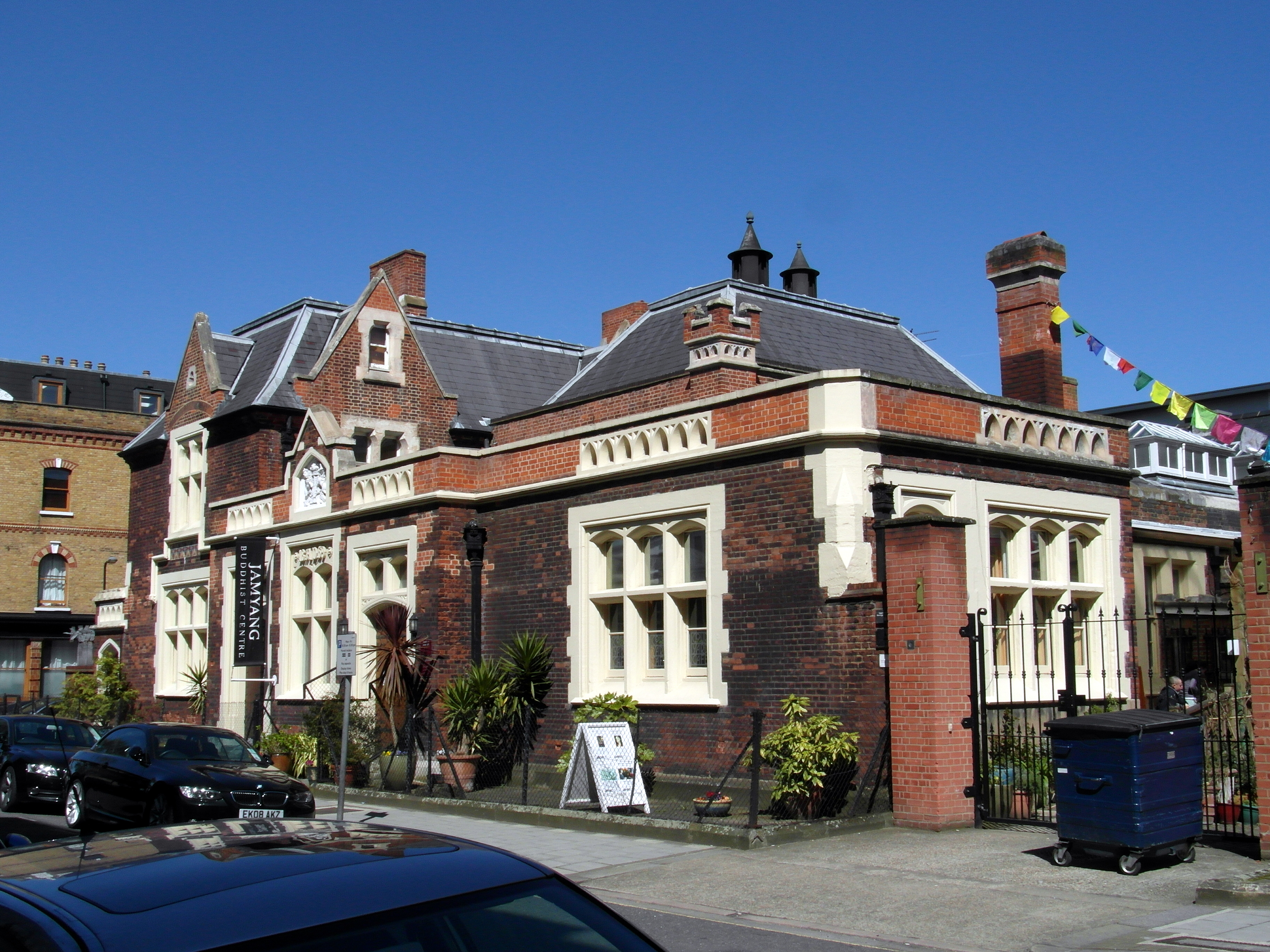 Lambeth Magistrates' Court — view Lambeth Magistrates' Court — view