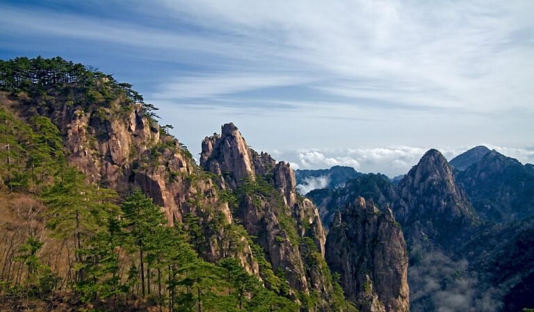 UNESCO World Heritage Sites Near Mount Huangshan: the Yellow Mountain, Xidi and Hongcun’s Ming-Qing Villages