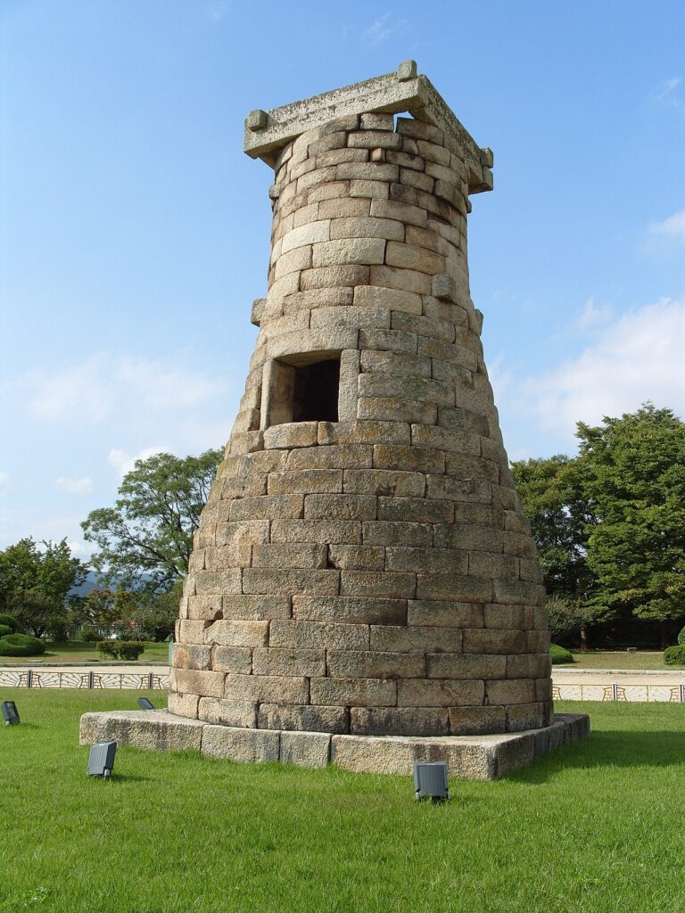 UNESCO World Heritage Sites Near Gyeongju: A Thousand-Year Silla Capital, East Asia’s Oldest Observatory (632 CE) and Korea’s Golden Age of Buddhist Art