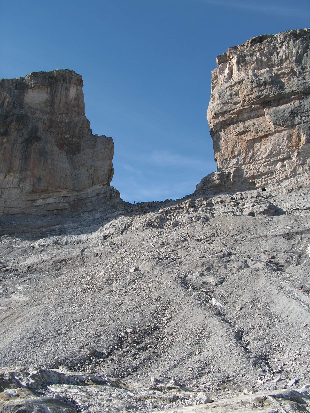 Roland's Breach — view