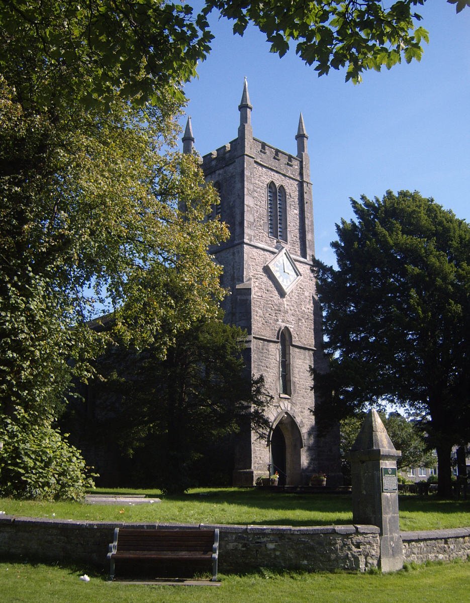 St Thomas' Church, Milnthorpe — view St Thomas' Church, Milnthorpe — view