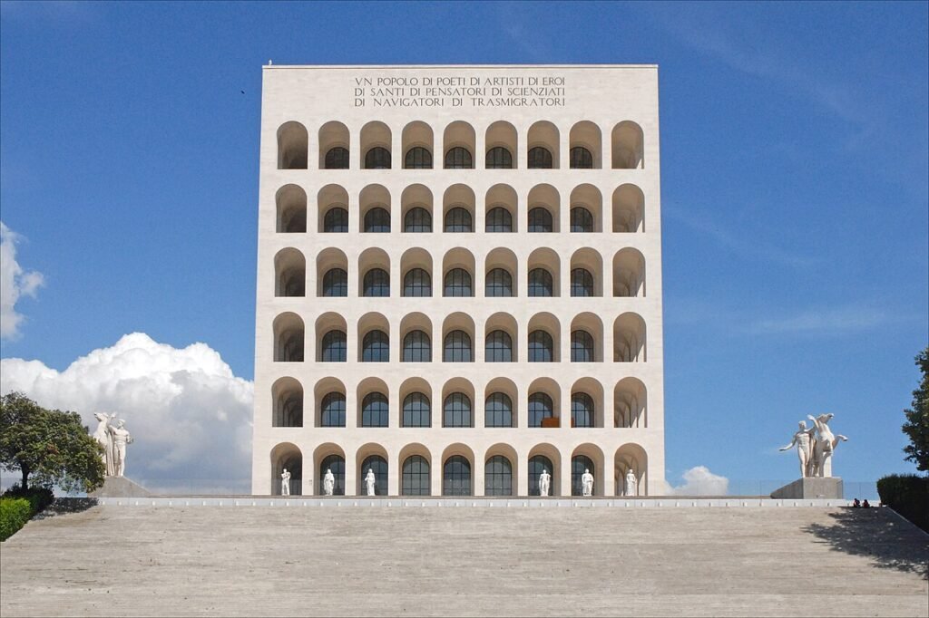 EUR, 1937–1954: Walking the Quarter of the Exposition That Never Opened