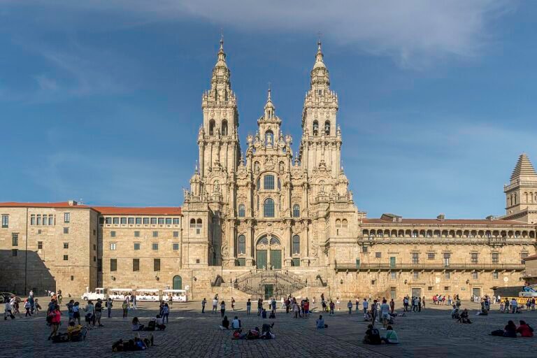 UNESCO World Heritage Sites Near Santiago de Compostela: the Old Town, the Camino Routes and Lugo’s Roman Walls