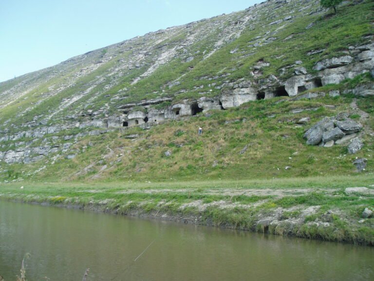 UNESCO World Heritage Sites Near Chișinău: the Struve Geodetic Arc and Orheiul Vechi Cultural Landscape