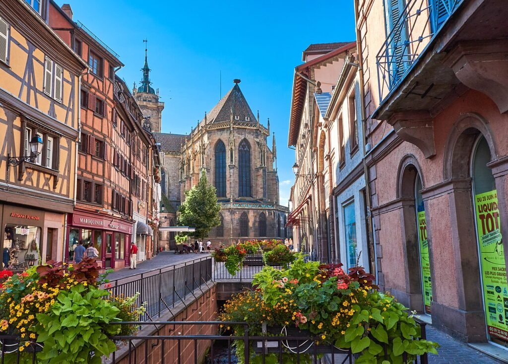UNESCO World Heritage Sites Near Colmar: the Isenheim Altarpiece, Strasbourg’s Grande Île and the Alsace Wine Route UNESCO World Heritage Sites Near Colmar: the Isenheim Altarpiece, Strasbourg’s Grande Île and the Alsace Wine Route
