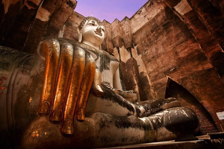 UNESCO World Heritage Sites Near Sukhothai: The First Thai Kingdom, King Ramkhamhaeng’s Thai Alphabet and the Walking Buddha That Defines Thai Art