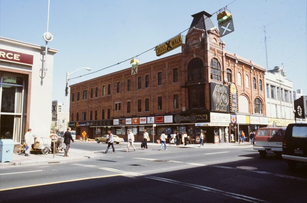 Empress Hotel (Toronto) — view Empress Hotel (Toronto) — view