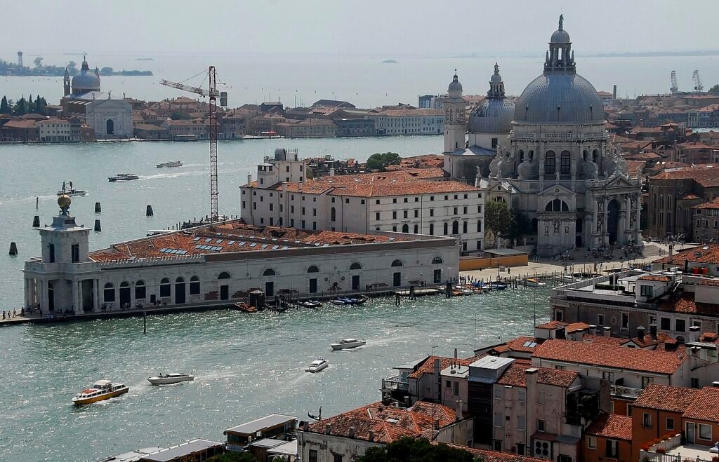 Punta della Dogana — via Wikimedia Commons