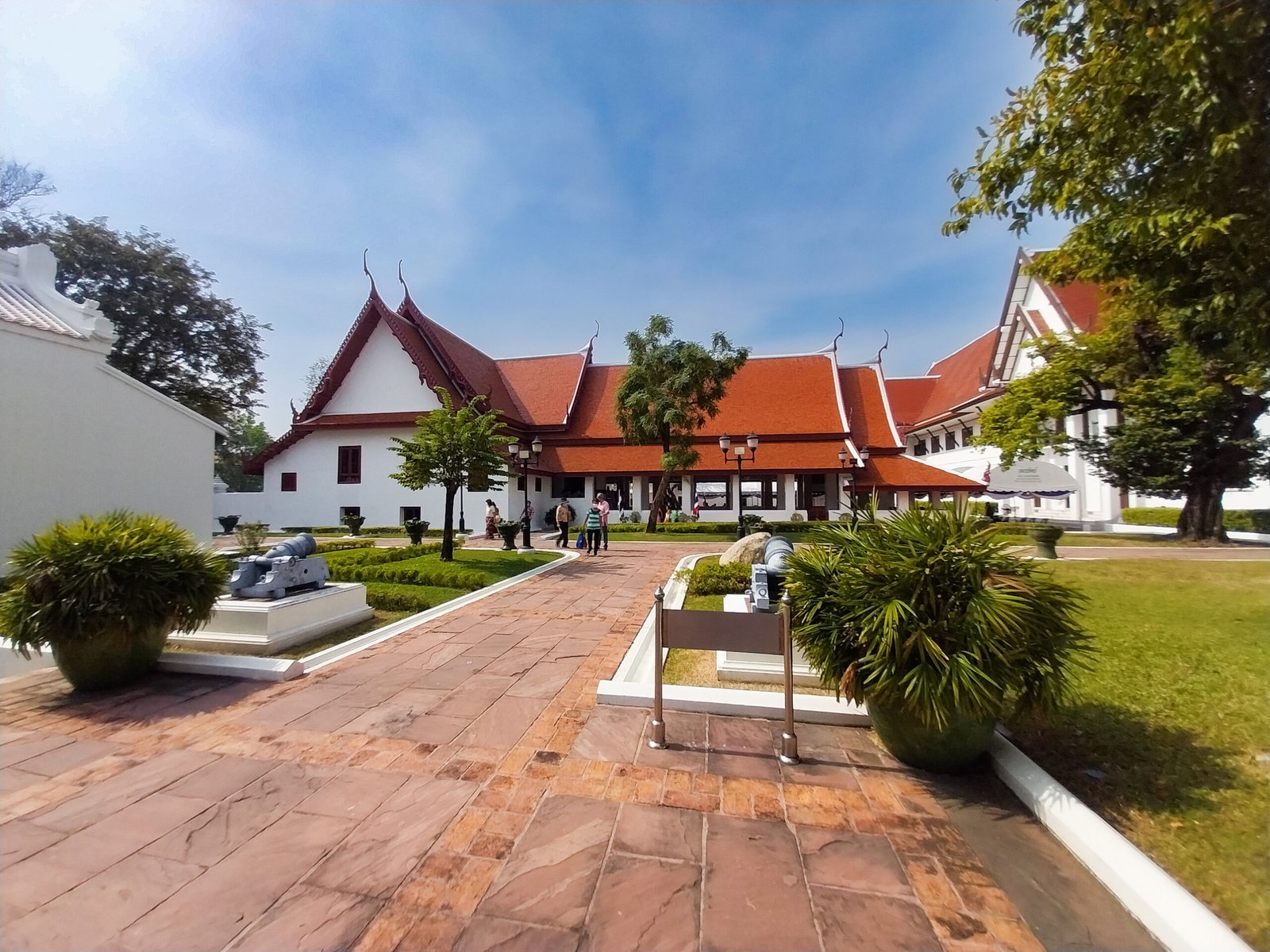 Thonburi Palace — view Thonburi Palace — view