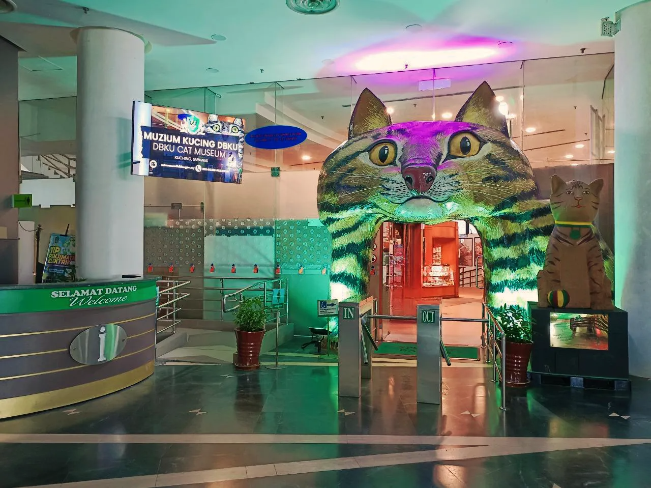 Kuching Cat Museum — view Kuching Cat Museum — view