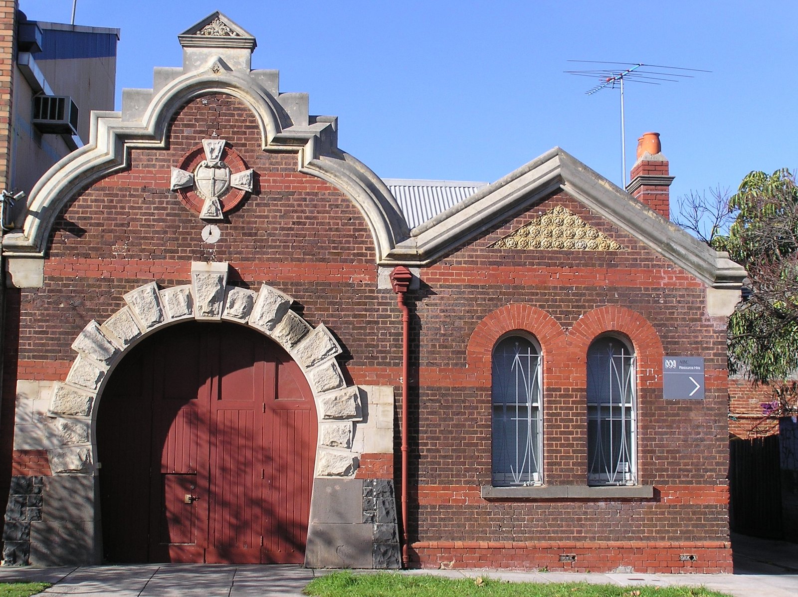 Elsternwick Metropolitan Fire Brigade Station — view Elsternwick Metropolitan Fire Brigade Station — view