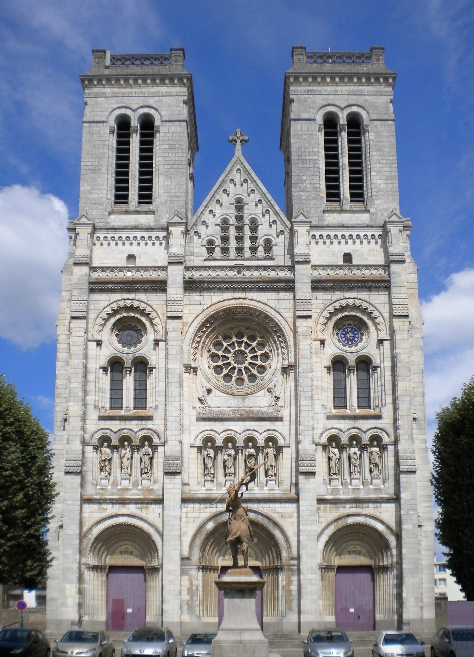 Basilica of St. Donatian and St. Rogatian — view Basilica of St. Donatian and St. Rogatian — view