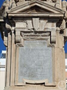gallipoli-monumento-ai-caduti-lapide