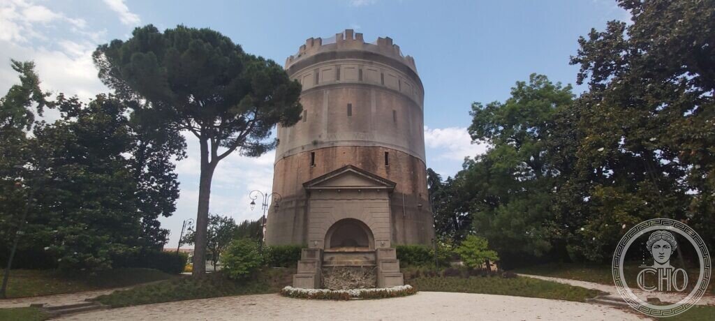 Torre della Rotonda — Padua’s Water Tower over a War Grave (Tullio Paoletti, 1923–1925)