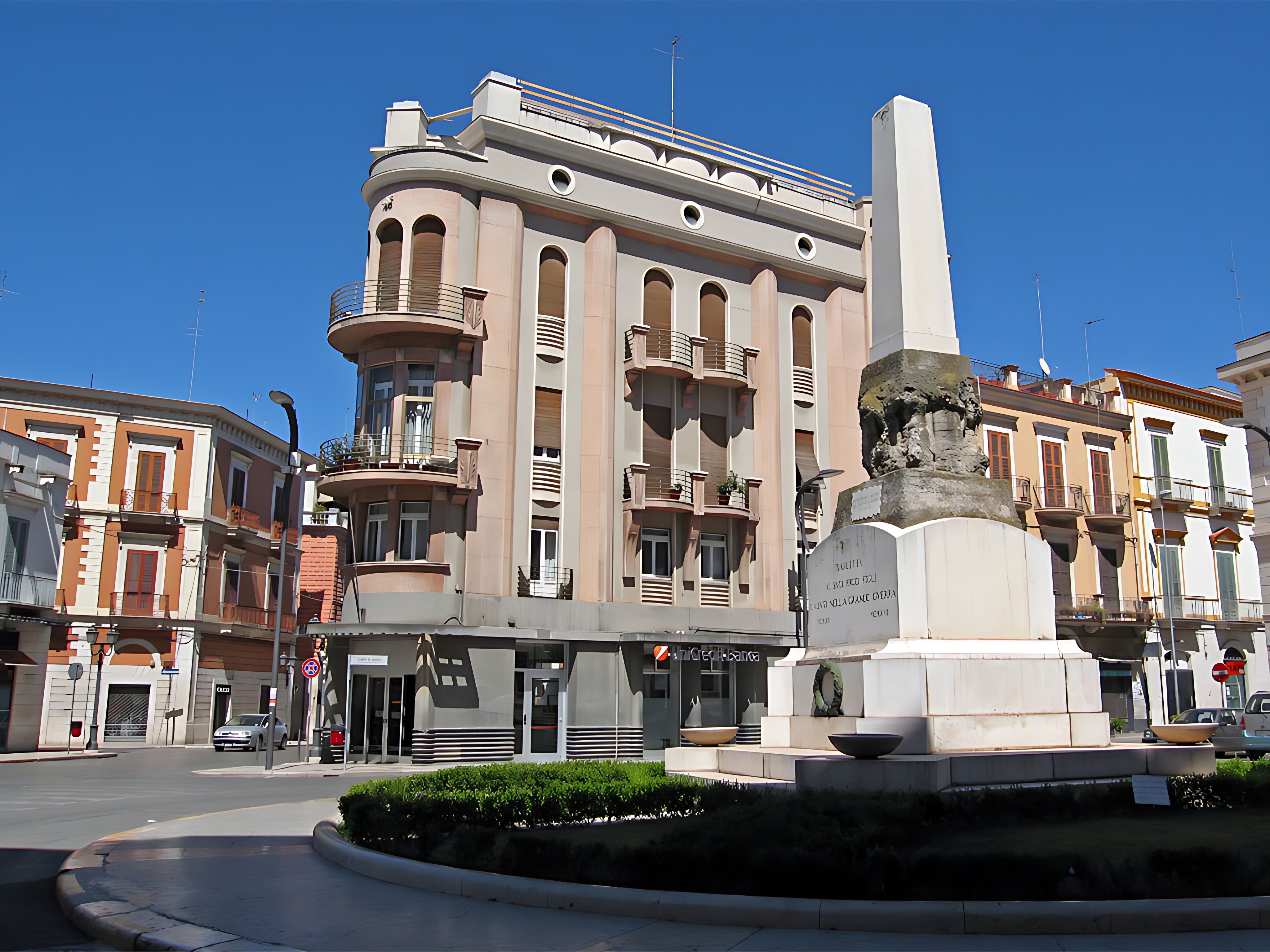 Palazzo Criscuoli, Barletta, by Arturo Boccassini (1932–1934) Palazzo Criscuoli, Barletta, by Arturo Boccassini (1932–1934)