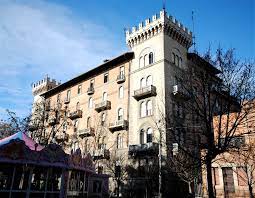 Palazzo Ronco, Biella by Gottardo Gussoni (1925) Palazzo Ronco, Biella by Gottardo Gussoni (1925)
